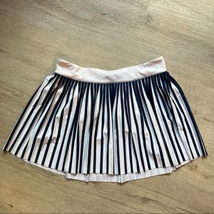 vineyard vines pleated tennis skirt